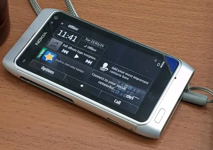 Nokia N8: Kembalinya Ponsel Fotografi Ikonik