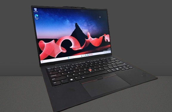 Lenovo ThinkPad T16 Gen 8: Solusi Ideal Pekerja Profesional