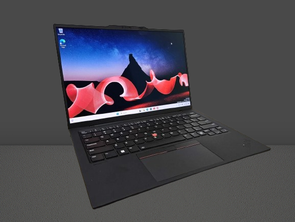 Lenovo ThinkPad T16 Gen 8: Solusi Ideal Pekerja Profesional