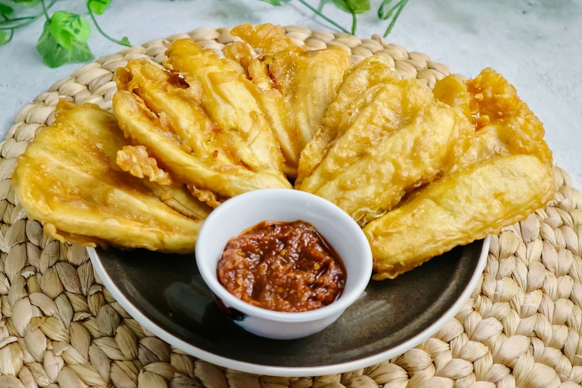 Trik Chef: Pisang Goreng Sambal Roa Anti Gagal!