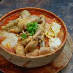 Seblak: Kuliner Pedas Khas Bandung Yang Kini Populer