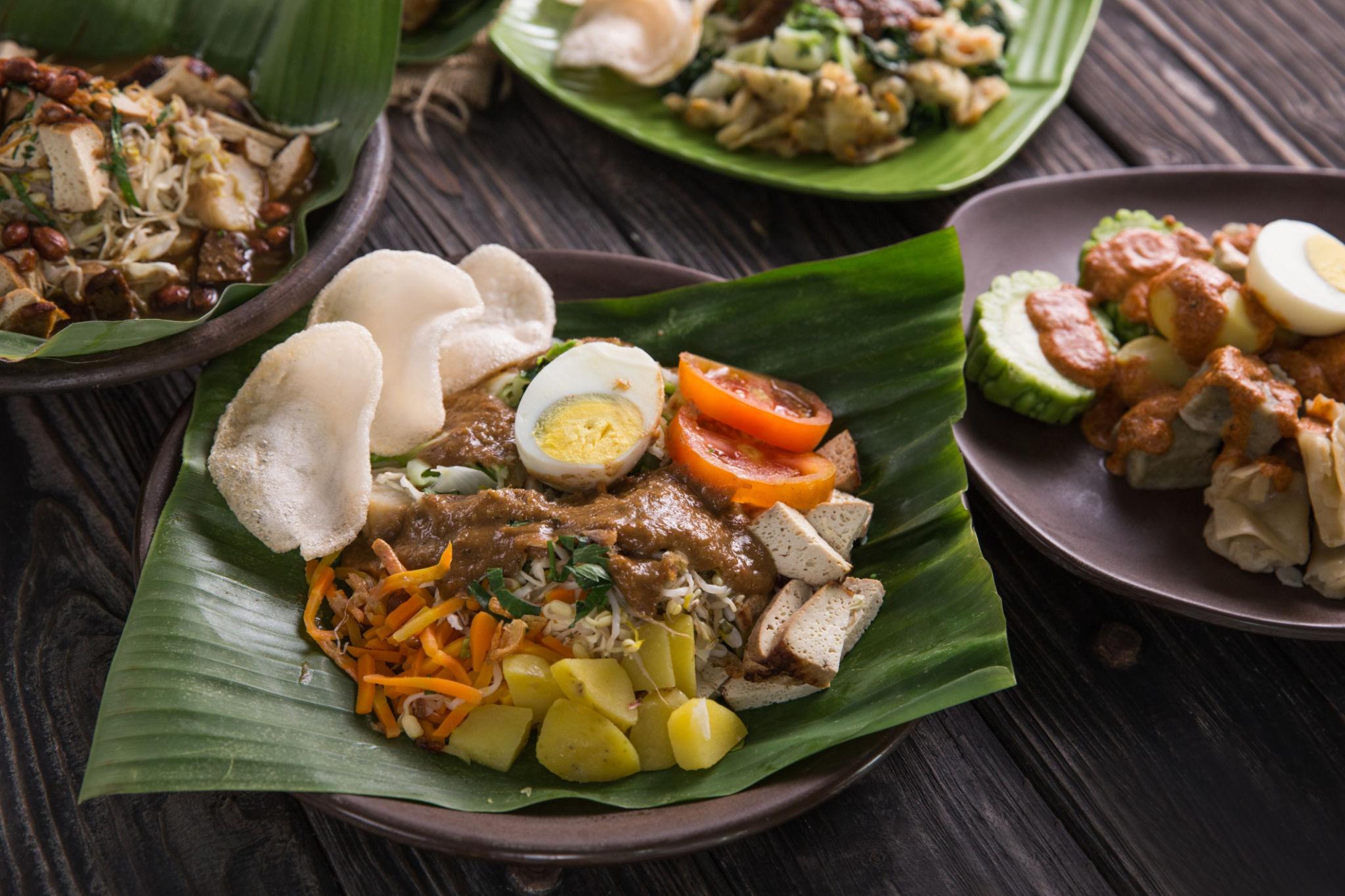 Cita Rasa Klasik! Gado-Gado Betawi Yang Selalu Di Rindukan