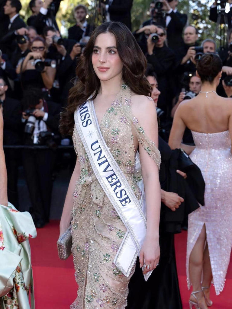 Cannes 2026: Fatima Bosch Tampil Memukau Miss Universe 2025