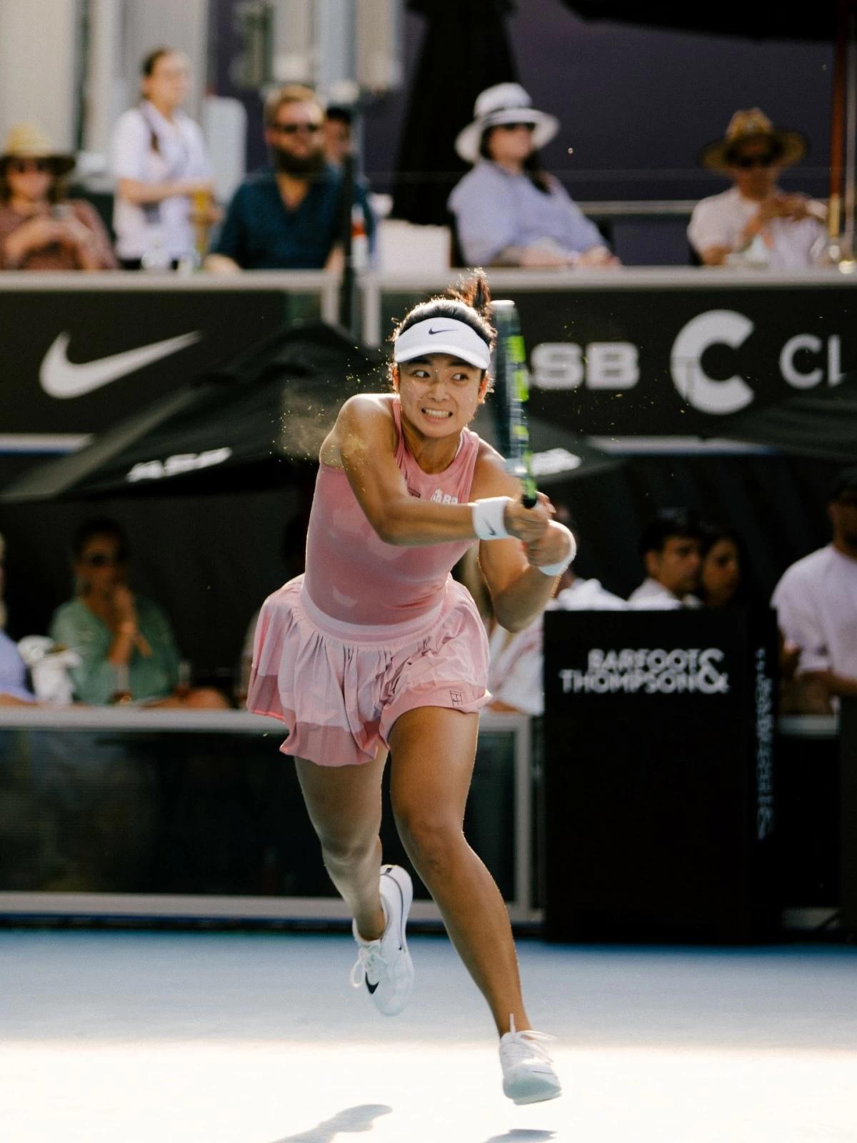Bintang Baru Bersinar! Alexandra Eala Taklukkan Ratu Wimbledon