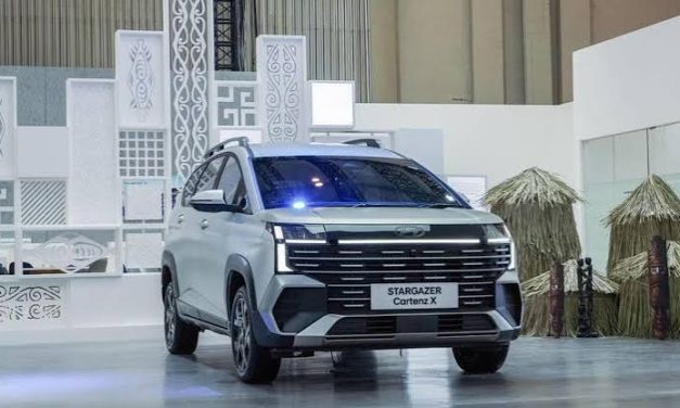 LMPV Baru Hyundai Resmi Rilis, Stargazer Cartenz, Mesin Efisien