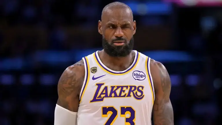 Kejutan Musim Ini! LeBron James Pisah Dengan Lakers