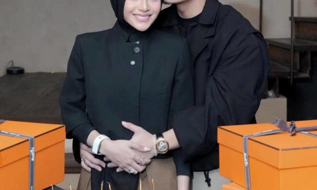 Banjir Hadiah! Aurel Hermansyah Rayakan Ultah Dengan Keluarga