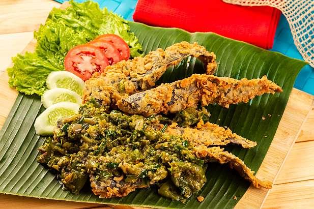 Bikin Ngiler! Lele Sambal Hijau Cita Rasa Gurih, Pedas Dan NikmatBikin Ngiler! Lele Sambal Hijau Cita Rasa Gurih, Pedas Dan Nikmat