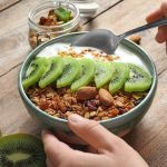 Makin Lancar! Kiwi Bisa Bantu Lunakkan Tinja & Atasi Sembelit